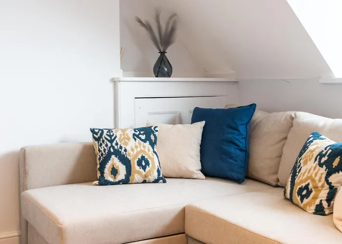 Sweet And Lovely 2Br With Free Parking