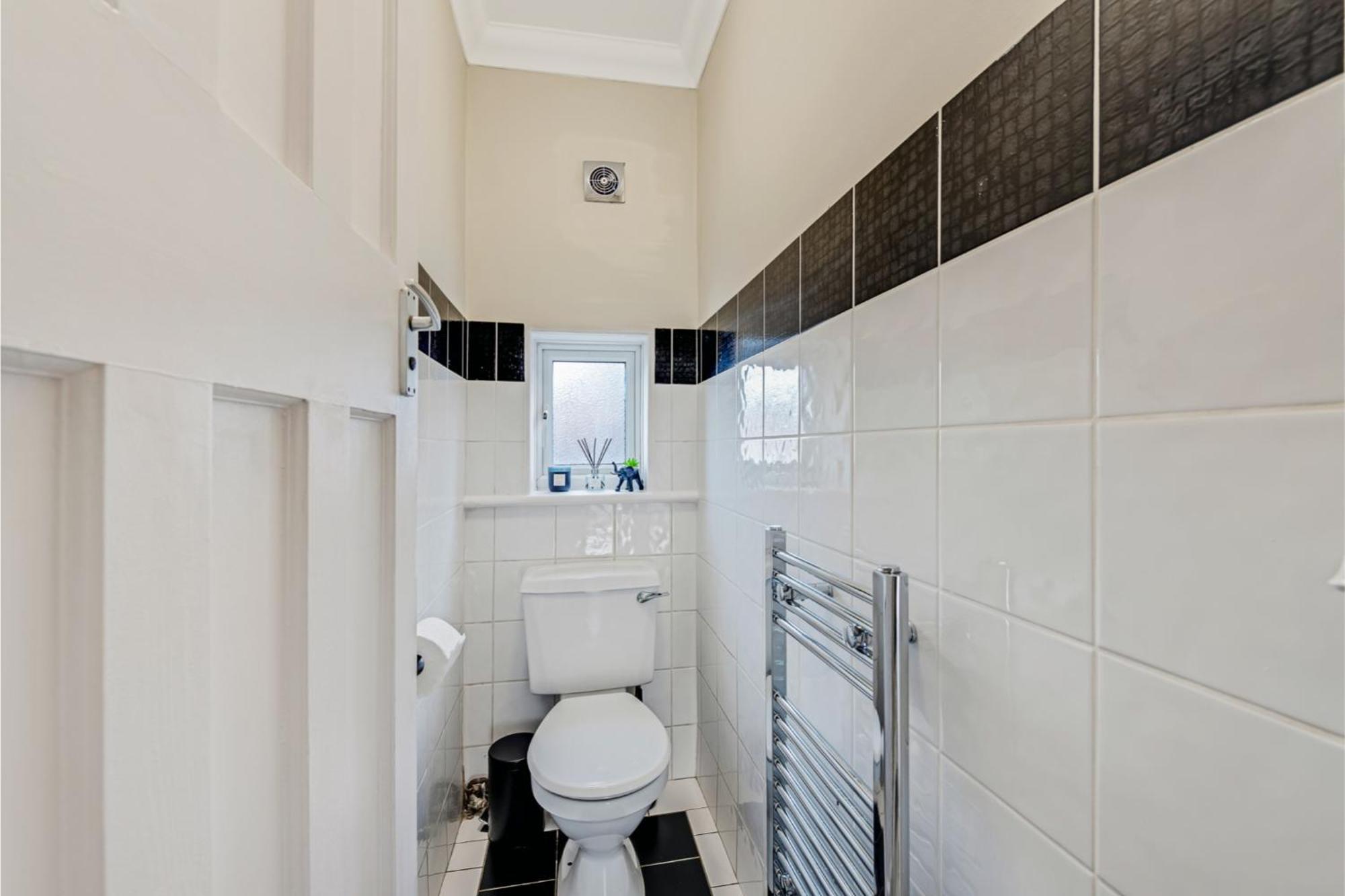 Sweet And Lovely 2br With Free Parking