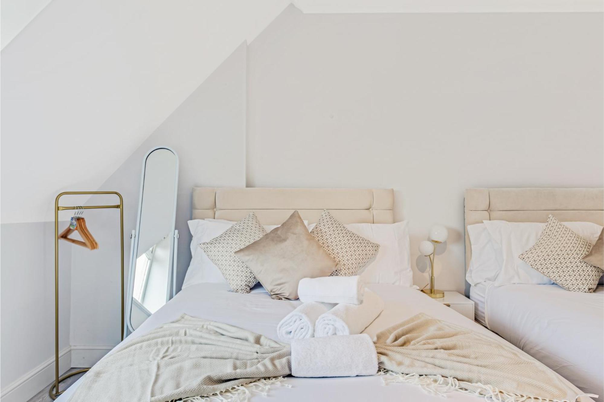 Sweet And Lovely 2br With Free Parking * Лондон