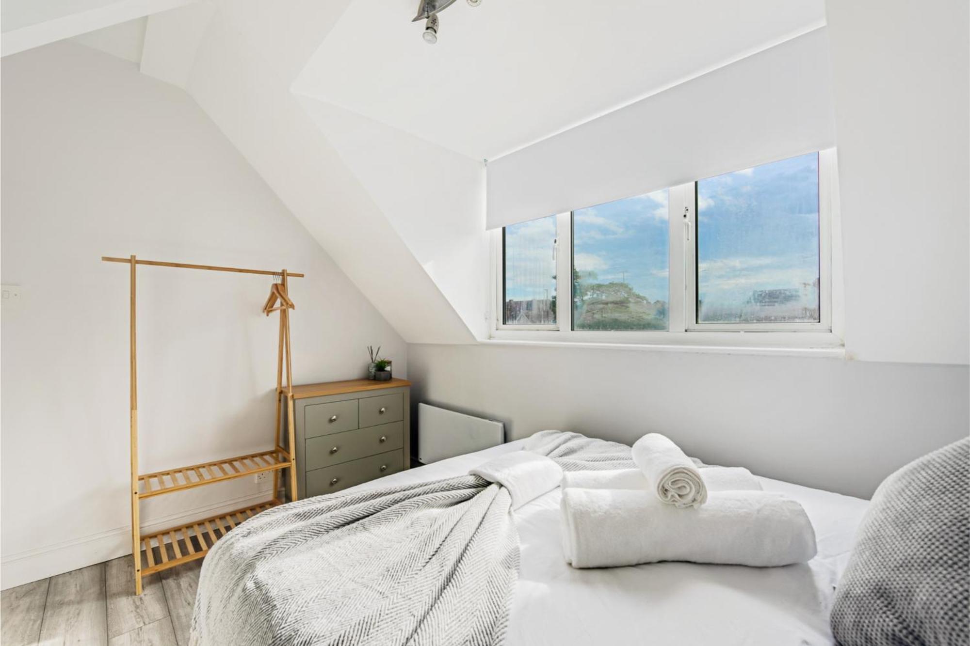 Sweet And Lovely 2br With Free Parking